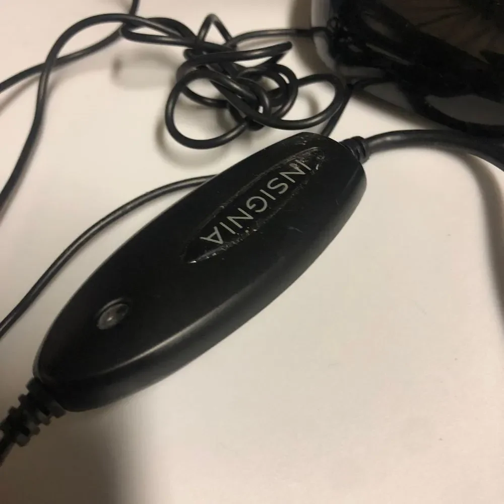Insignia microphone